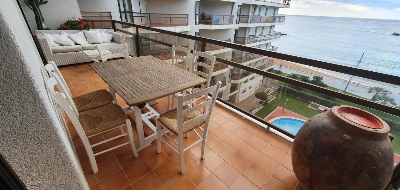 Apartamento En Primera Linea De Mar - Sant Antoni De Calonge Calonge  Exterior photo